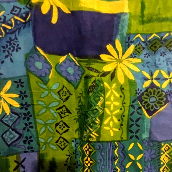 Rayon Sarong in Bold Blue Green & Yellow Design - Picture 2 of 3